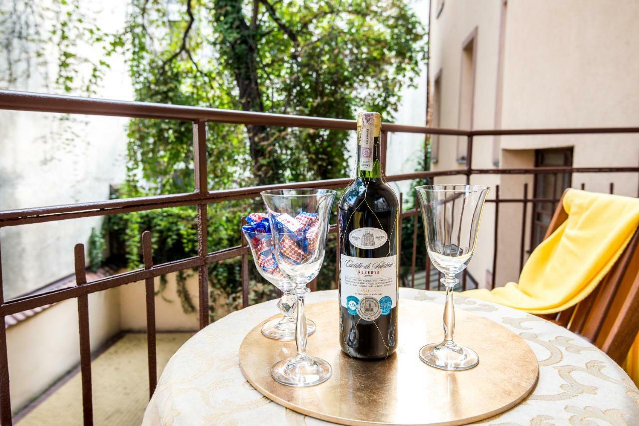 Bentis Luxury Apartments Krakow Ngoại thất bức ảnh