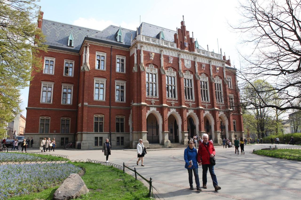 Bentis Luxury Apartments Krakow Ngoại thất bức ảnh
